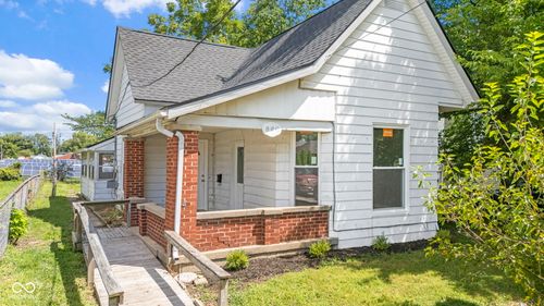 820 Hoosier St, North Vernon, IN, 47265-1308 | Card Image
