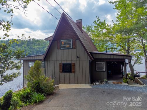 214 Sequoyah Trl, Robbinsville, NC, 28771-0260 | Card Image