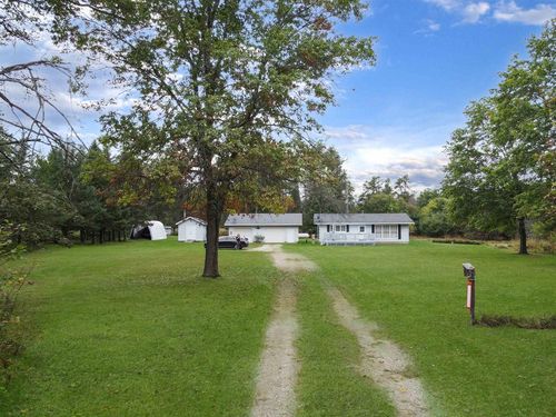 W9470 County Road G12, Lake, MI, 49887 | Card Image