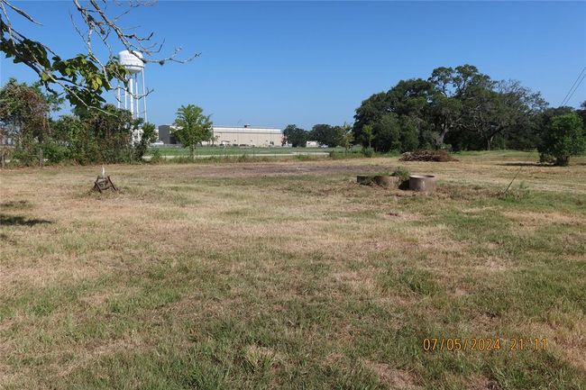 1046 Railhead Rd, Home with 0 bedrooms, 0 bathrooms and null parking in Columbus TX | Image 8