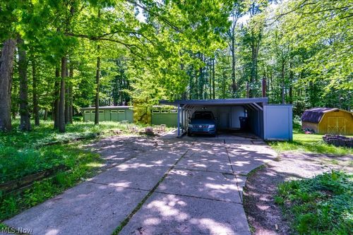 7700 Webster Rd, Middleburg Heights, OH, 44130-6901 | Card Image