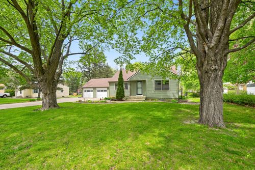509 31st St Ne, Rochester, MN, 55906-3403 | Card Image