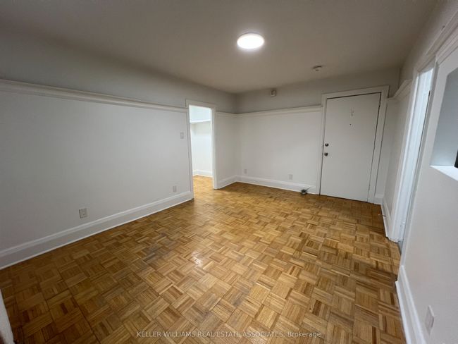 5 - 118 Roncesvalles Ave, Home with 0 bedrooms, 1 bathrooms and null parking in Toronto ON | Image 4