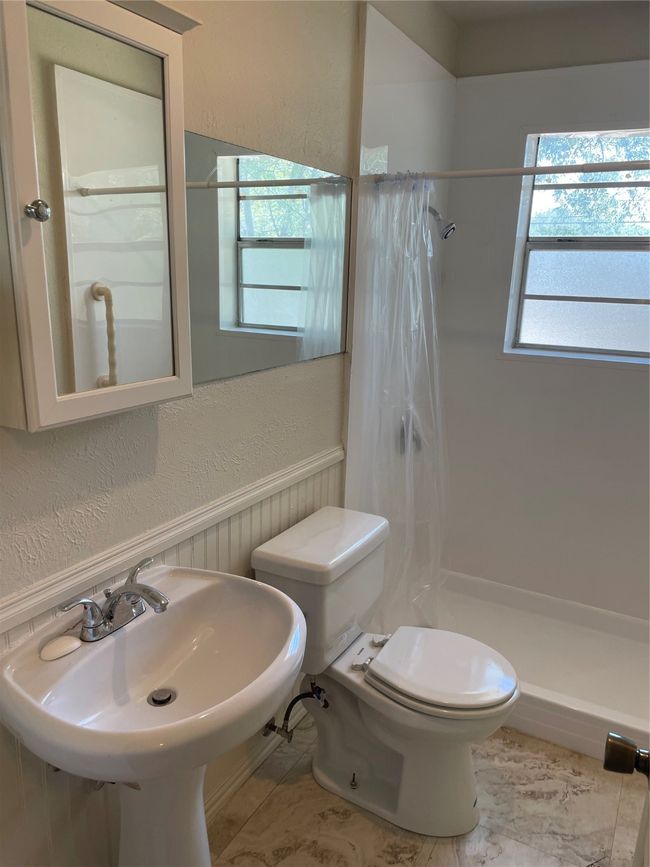 2430 Dunloe Ave, House other with 3 bedrooms, 1 bathrooms and null parking in Dallas TX | Image 12