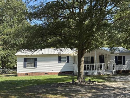 212 Grummen Rd, Hope Mills, NC, 28348-9445 | Card Image