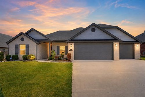 1130 Spring Hollow Rd, Bentonville, AR, 72713-3183 | Card Image