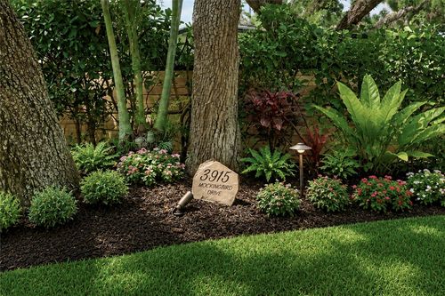 3915 Mockingbird Dr, Vero Beach, FL, 32963-1420 | Card Image