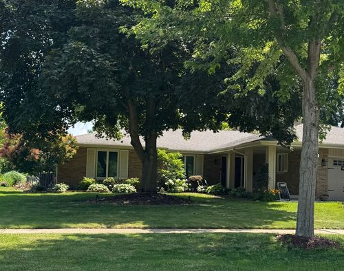 1617 Wadsworth Rd, Wheaton, IL, 60189-7441 | Card Image