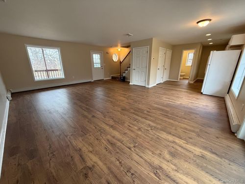 107a-2330 State Route 17a, Goshen, NY, 10924-6623 | Card Image