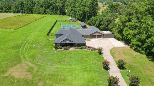 65 County Road 2209 N, Cleveland, TX, 77327-9742 | Card Image