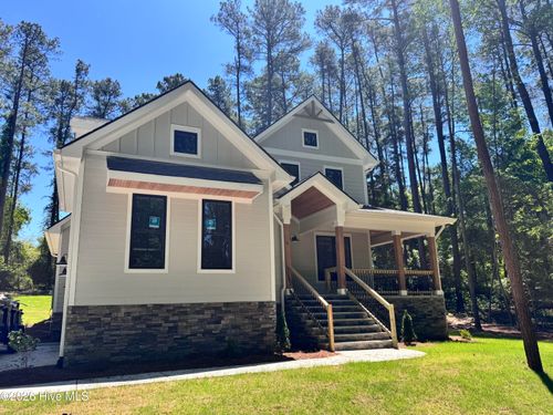 13 Pine Lake Dr, Whispering Pines, NC, 28327-9374 | Card Image