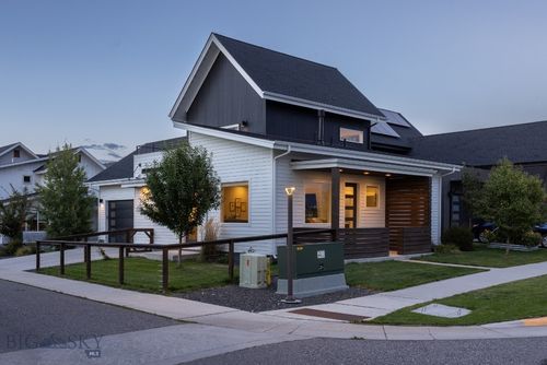 5589 Vaughn Dr, Bozeman, MT, 59718-2509 | Card Image