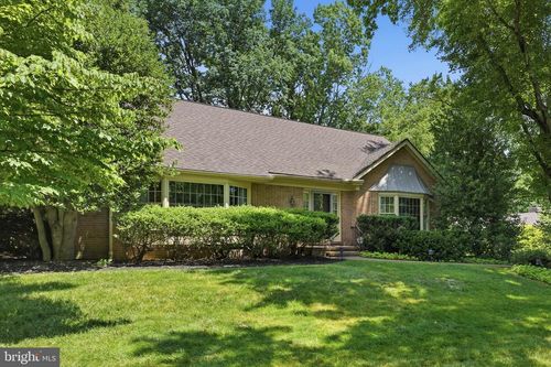 901 Barley Dr, Greenville, DE, 19807-2531 | Card Image