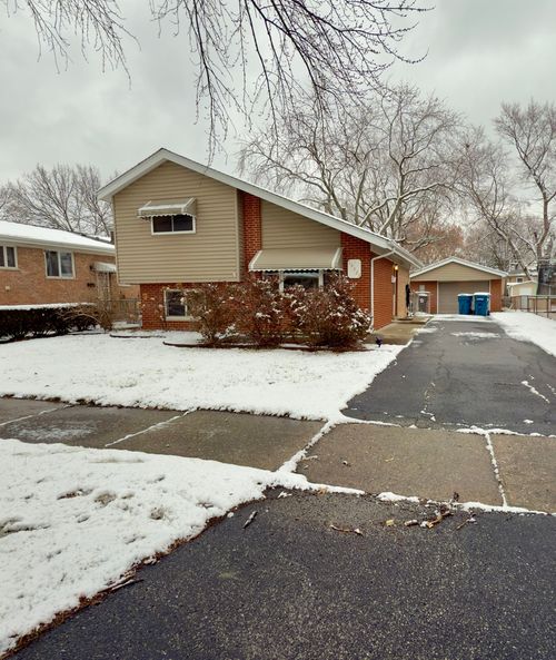 14323 Tripp Avenue, Midlothian, IL, 60445 | Card Image