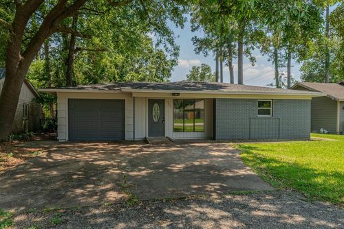 3825 Buckingham Row, Beaumont, TX, 77706-2933 | Card Image