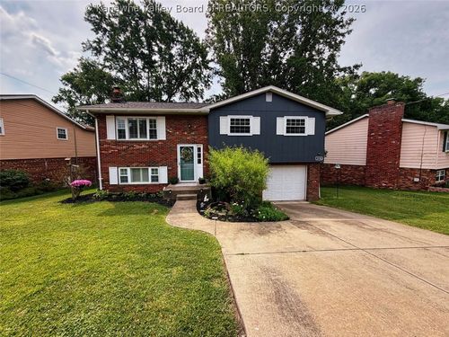 1110 Hollyberry Lane, South Charleston, WV, 25309 | Card Image