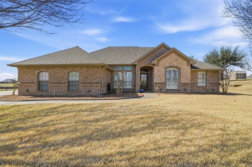 6812 Wild Stallion Rd, Fort Worth, TX, 76126-6408 | Card Image