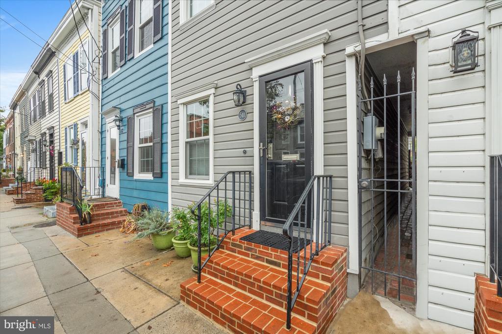 Patrick St, Alexandria, VA 22314