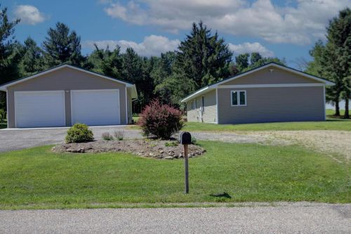 E5629 Waukaunaka Street, ROYALTON, WI, 54983 | Card Image