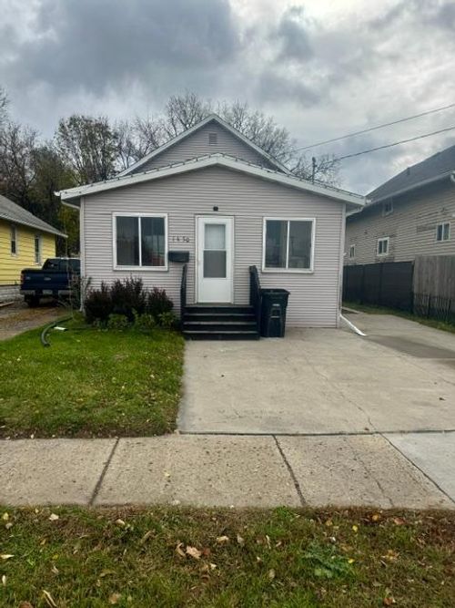 1450 1st Ave S, Fargo, ND, 58103-1609 | Card Image