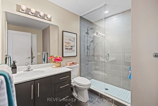 410 - 16 Concord Pl, Condo with 2 bedrooms, 1 bathrooms and null parking in Grimsby ON | Image 23