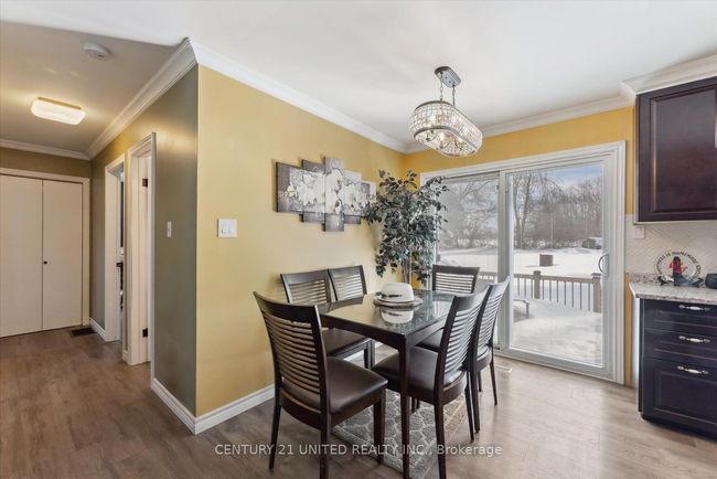 18 Cedarview Dr, House other with 3 bedrooms, 1 bathrooms and 5 parking in Omemee ON | Image 9