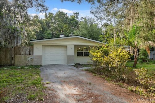 395 S Poinsettia Ter, CRYSTAL RIVER, FL, 34429-2400 | Card Image
