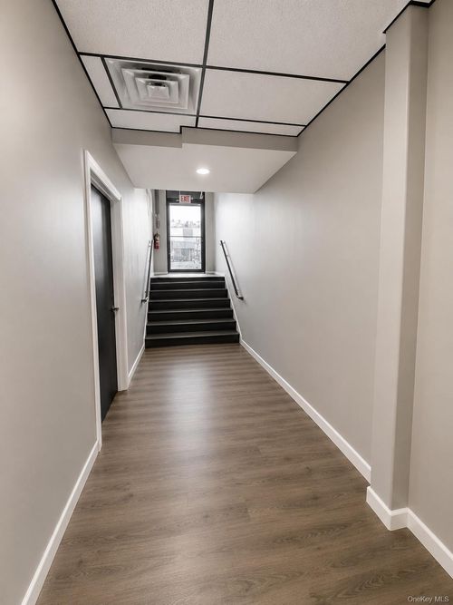 14 N Main Street, Orangetown, NY, 10965 | Card Image