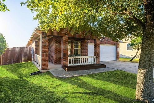 6117 Los Cielos Blvd, Del Valle, TX, 78617-3618 | Card Image