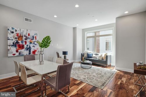 apt-9-117 Quarry St, PHILADELPHIA, PA, 19106-2047 | Card Image