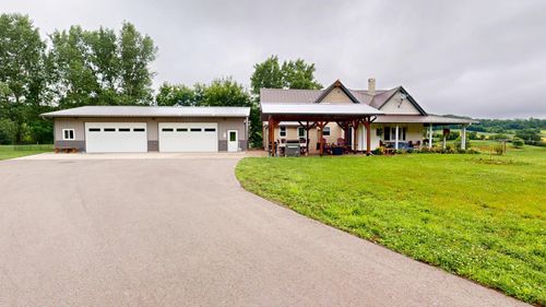 25757 Bear Coulee Rd, Trempealeau, WI, 54661-8306 | Card Image