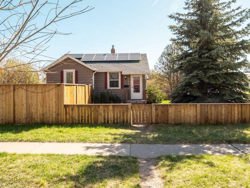 727 15 St S, Lethbridge, AB, T1J3A1 | Card Image