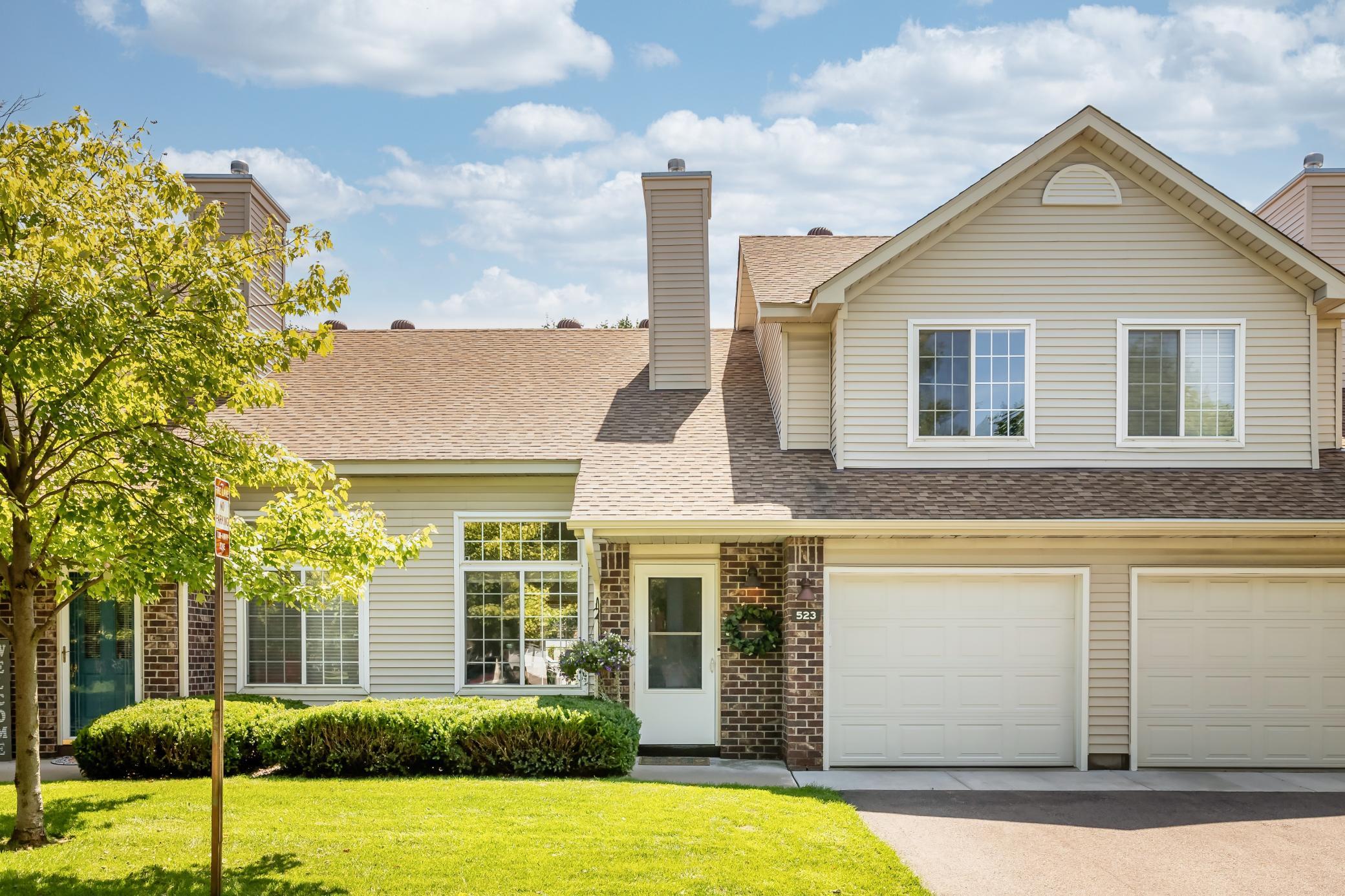 Old Town Dr, Saint Paul, MN 55112