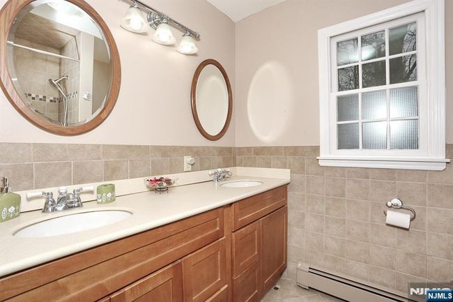 37 Osborne Ct, House other with 4 bedrooms, 3 bathrooms and null parking in Mahwah NJ | Image 29