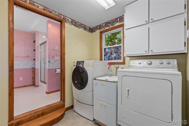 418 E Maple St, House other with 3 bedrooms, 2 bathrooms and 2 parking in Gillespie IL | Image 20