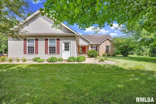 1327 Oak Leaf Ln, Washington, IL, 61571-9712 | Card Image