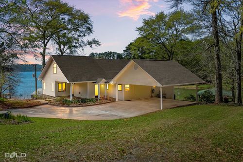 429 Robinson Ln, Homer, LA, 71040-8027 | Card Image