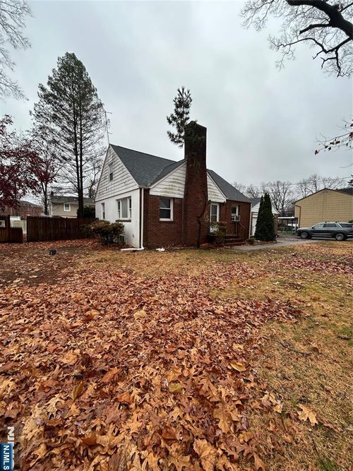 1529 7th Street, Piscataway, NJ, 08854 | Card Image