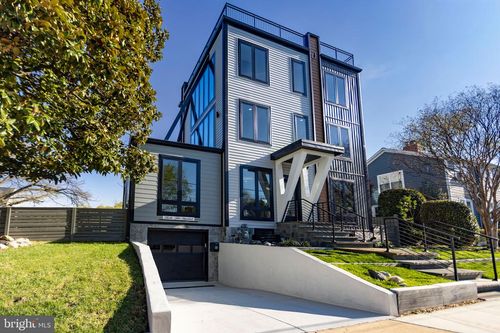 3500 7th St N, ARLINGTON, VA, 22201-2302 | Card Image