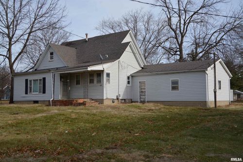 215 N Monmouth St, Good Hope, IL, 61438-5025 | Card Image