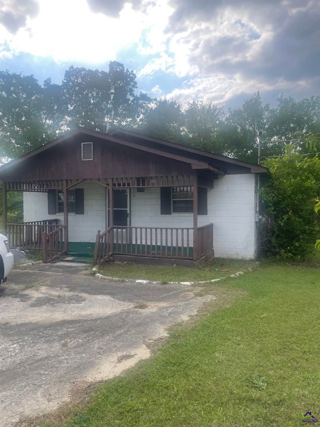 2771 Old Gray Hwy, House other with 3 bedrooms, 1 bathrooms and null parking in MAcon GA | Image 4