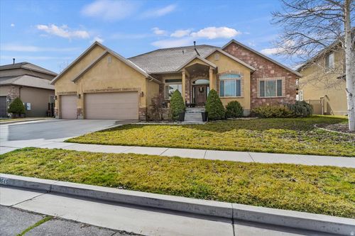 3645 Augusta Dr, Syracuse, UT, 84075-6801 | Card Image
