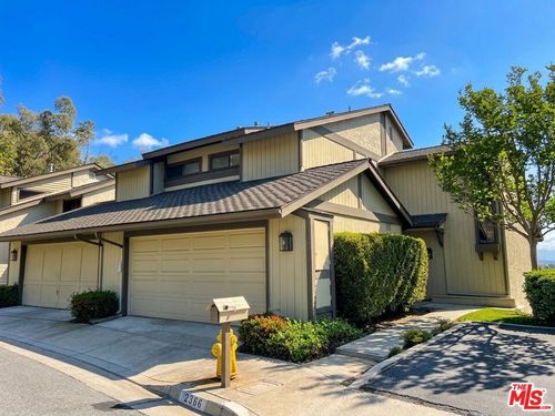 47-2366 Applewood Cir, Fullerton, CA, 92833-1217 | Card Image