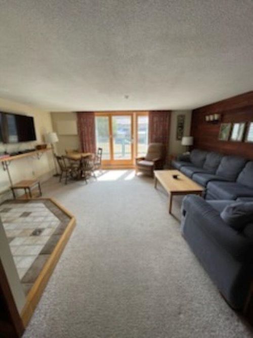 32-32 Mountain View Dr, Cambridge, VT, 05444-4480 | Card Image