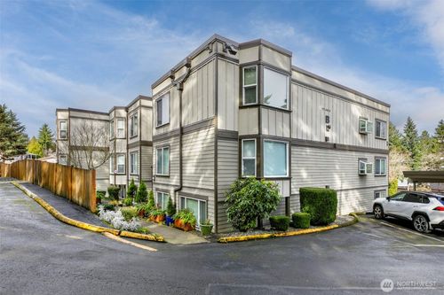 apt-b103-17464 Ne 38th St, Redmond, WA, 98052-5761 | Card Image