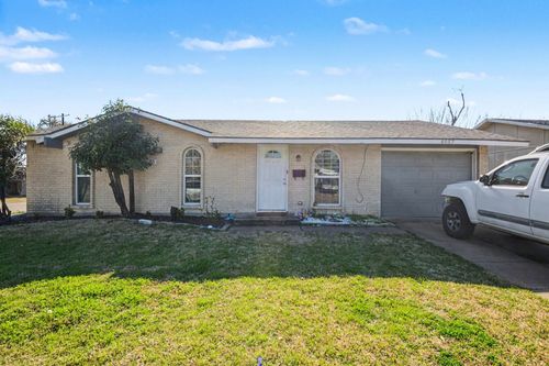 4057 Charter Dr, Garland, TX, 75043-2402 | Card Image