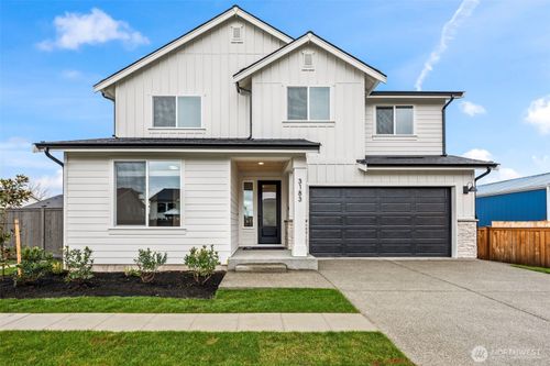 3183 Roosevelt Ave E, Enumclaw, WA, 98022 | Card Image