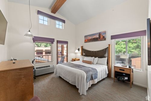 212-212 100 West 200 S, Moab, UT, 84532 | Card Image