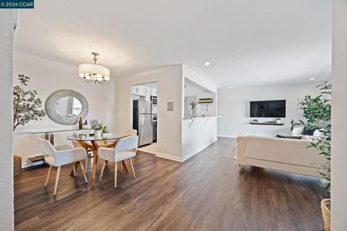 302-417 Evelyn Ave, Albany, CA, 94706-1357 | Card Image