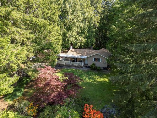 209 Baynes Dr, Fanny Bay, BC, V0R1W0 | Card Image